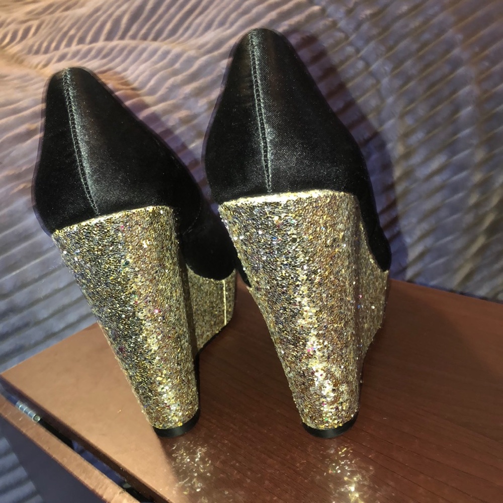 Wedges - Picture 2 of 2